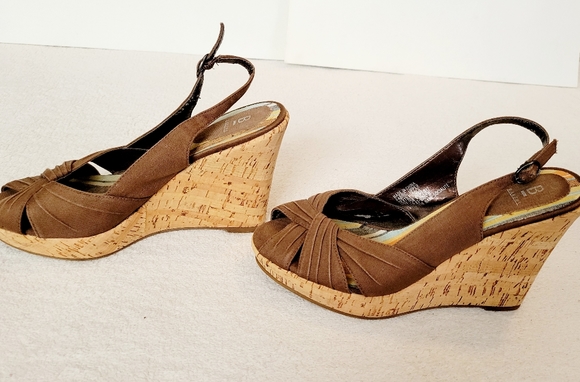 Bakers Socialite Open Toe Cork Wedge size 7 1/2 - Picture 3 of 6